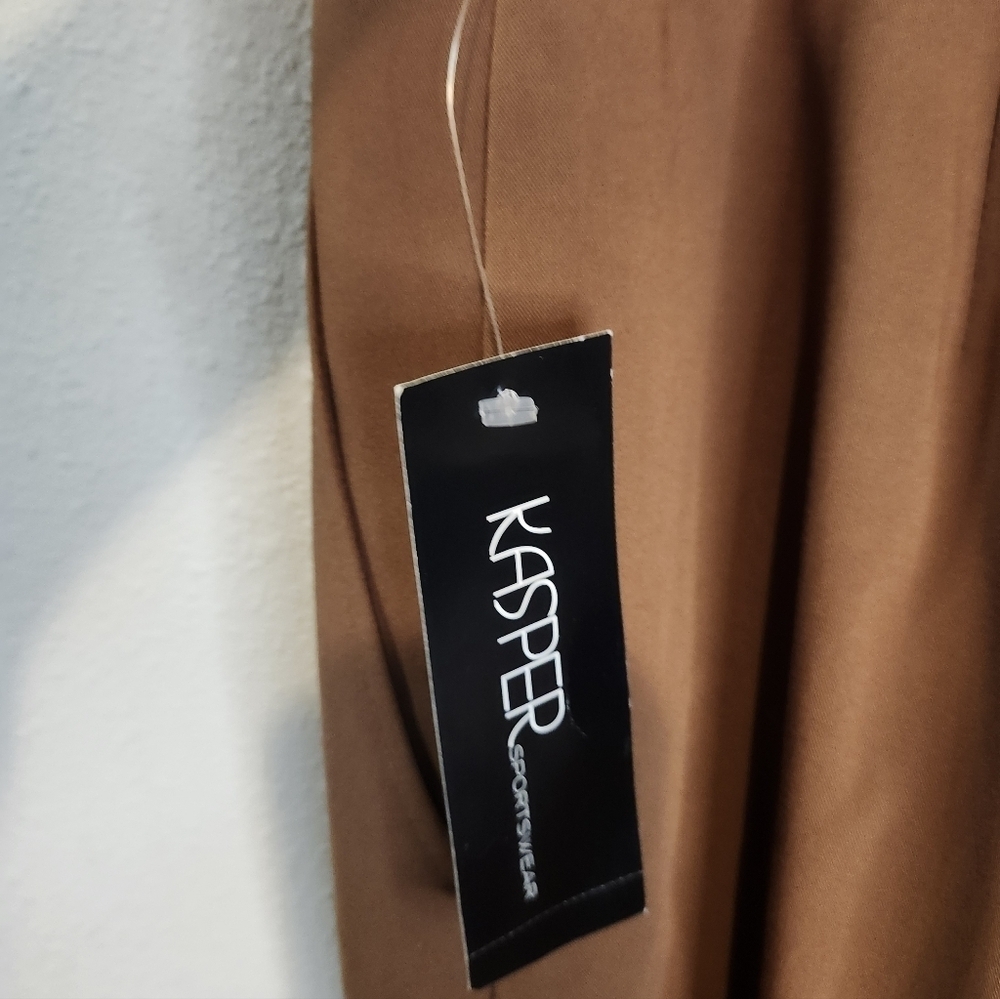 Kasper Women's Size 8 Wild Things Brown Bear Creased Front Chic Trouser NWT - Picture 5 of 8